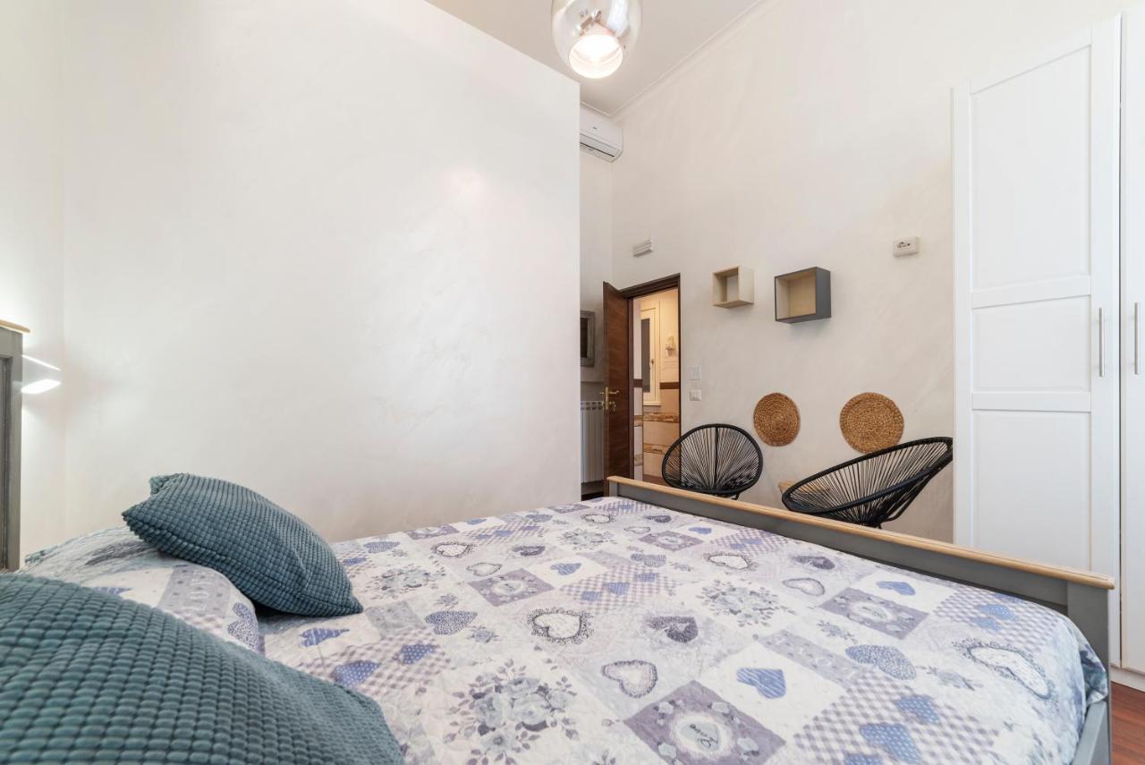 Roma Termini Big Apartment Bagian luar foto