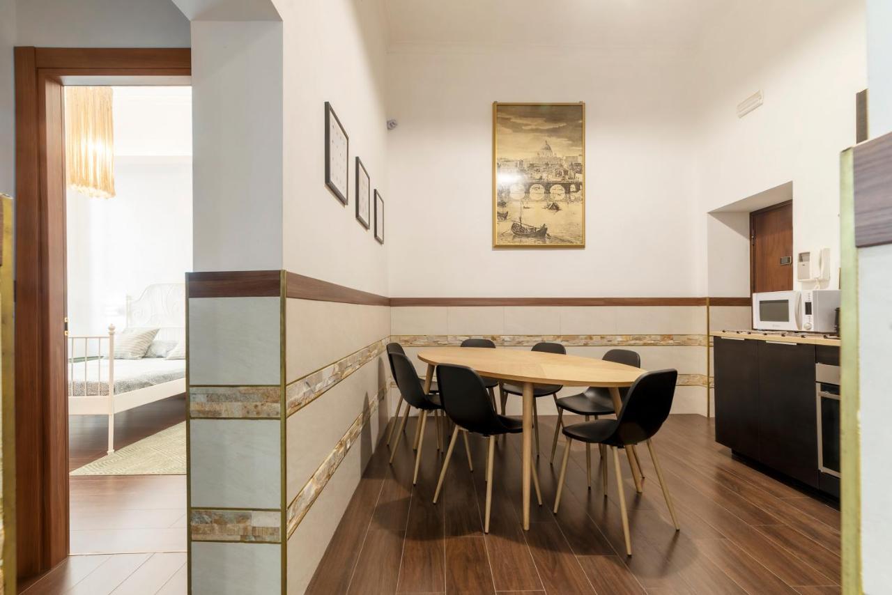 Roma Termini Big Apartment Bagian luar foto